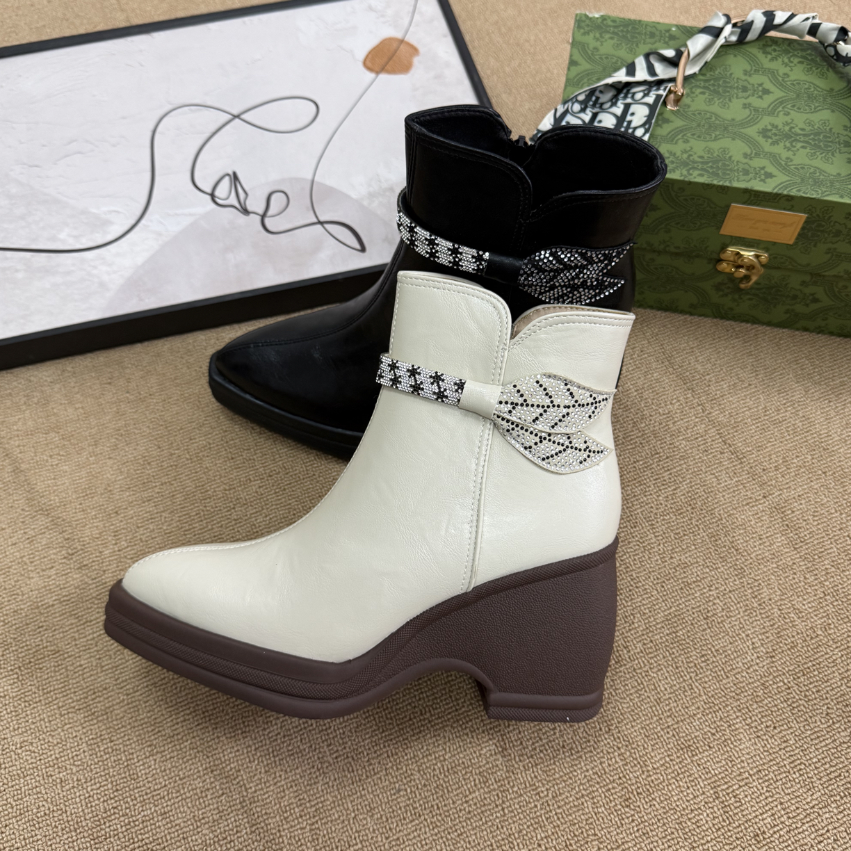 2025新款圆头保暖侧拉链韩版不限季节短靴时尚加绒时装百搭