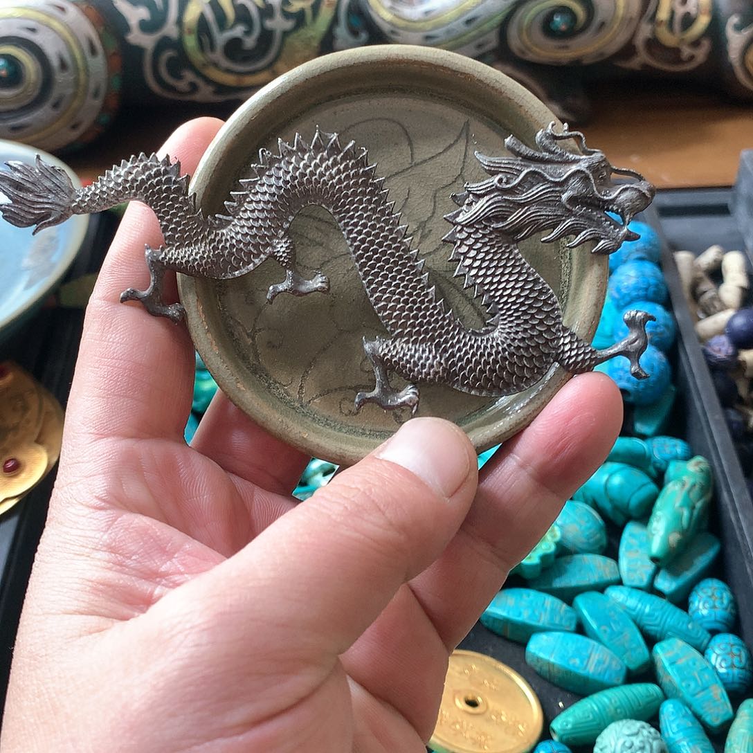 精美的小礼物之类的东西都