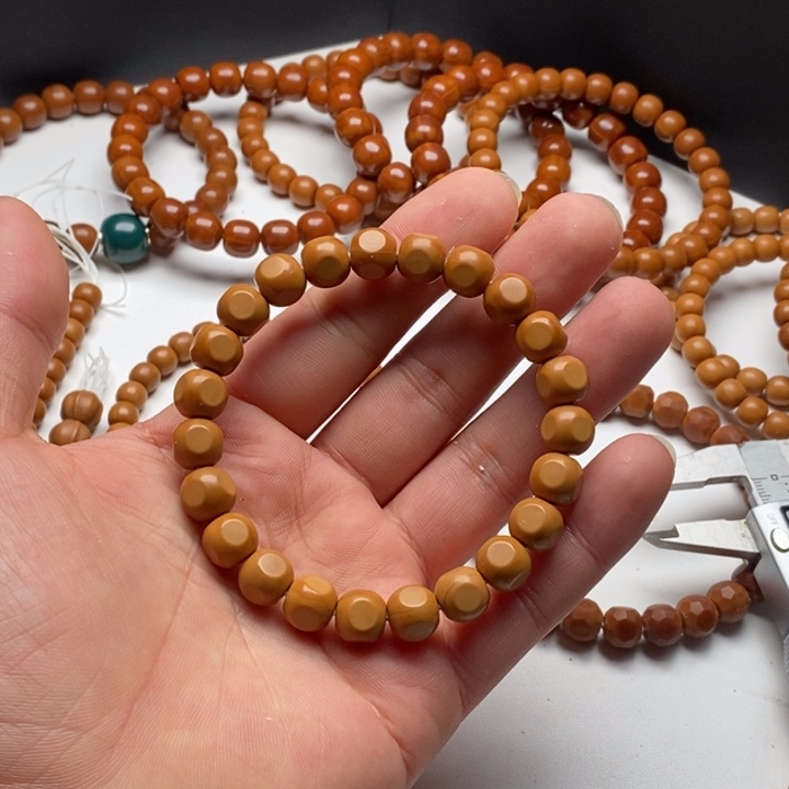 猴头核桃吊坠六方手串