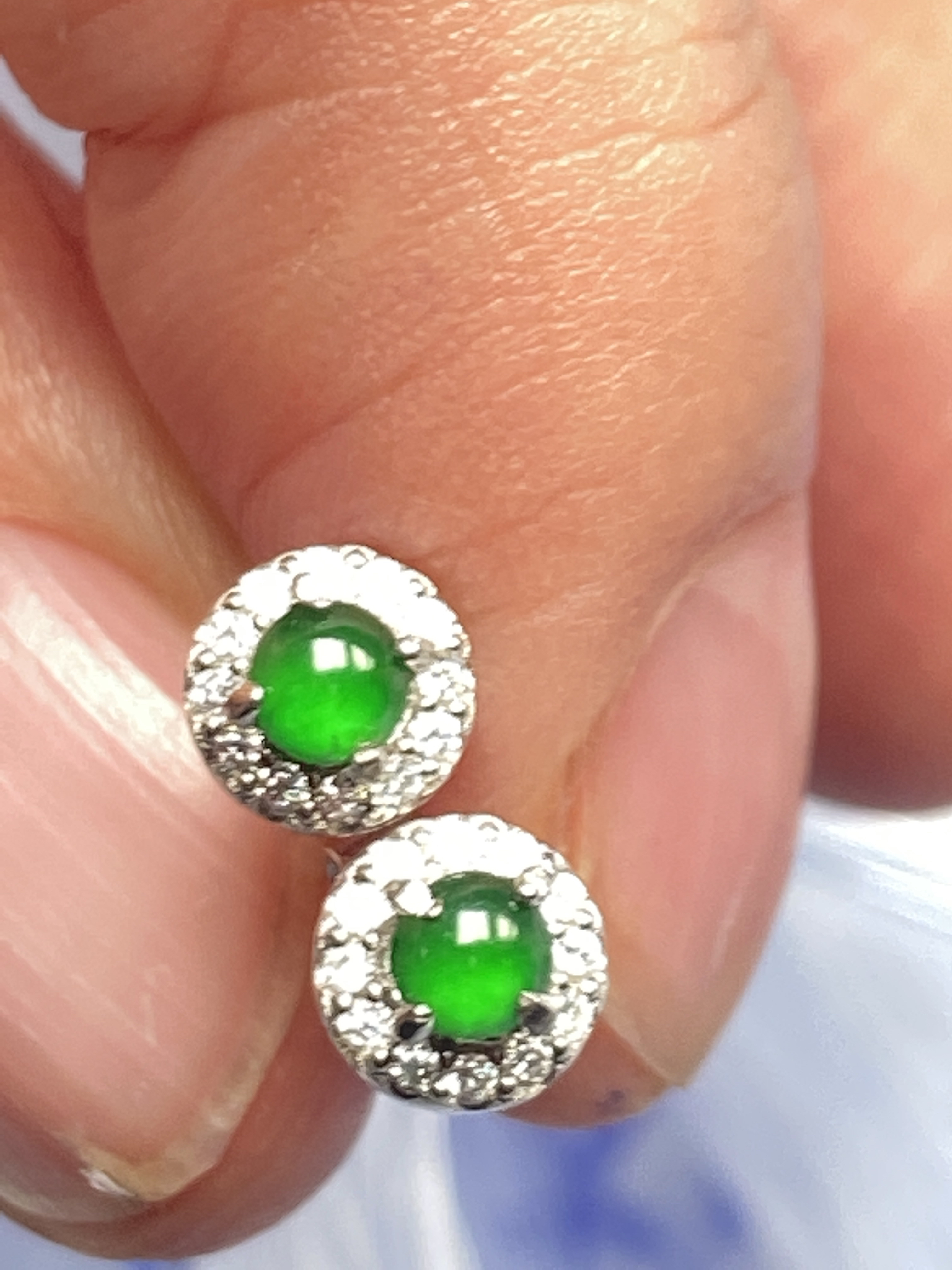 天然缅甸翡翠A货925银镶嵌冰满绿耳钉