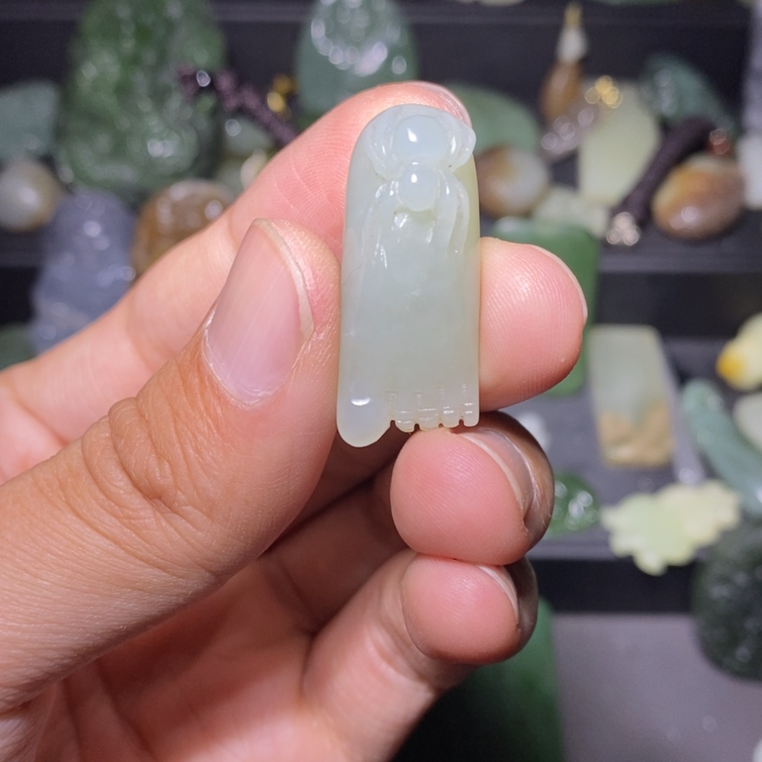 颈饰未镶嵌和田玉