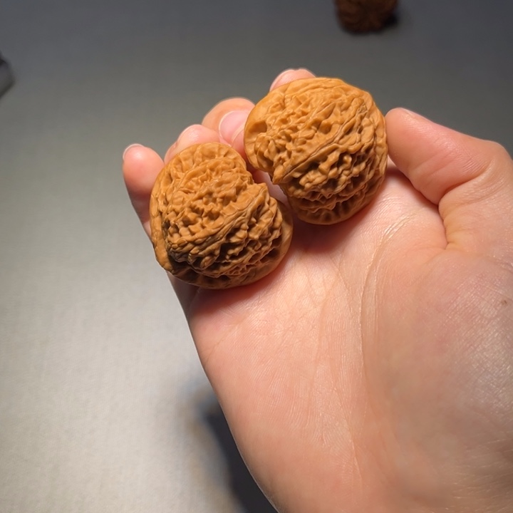 文玩核桃把件宫灯831