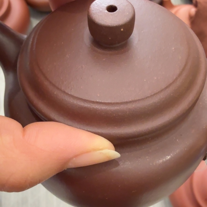 紫砂茶壶240cc底潮清德中