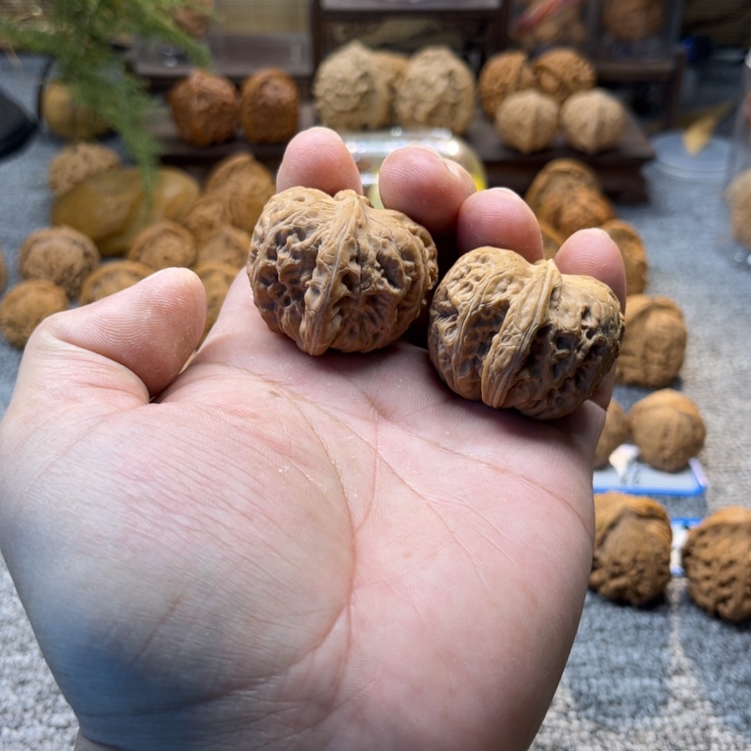 把件文玩核桃元宝全品