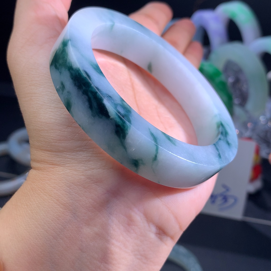 定制翡翠手镯未镶嵌