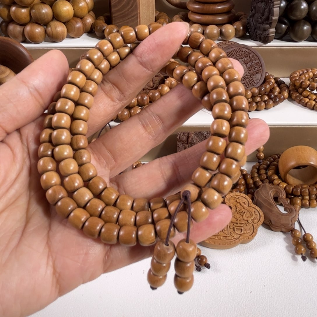 檀香木其他老山檀香6*7桶珠108颗