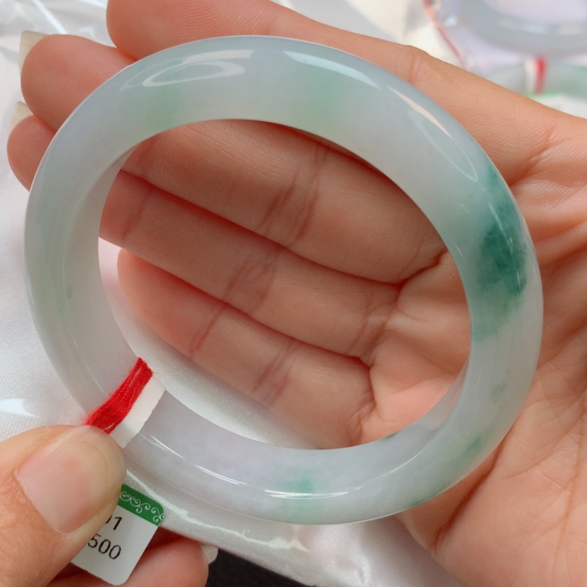 【闪购商品】翡翠手镯未镶嵌天然翡翠手镯