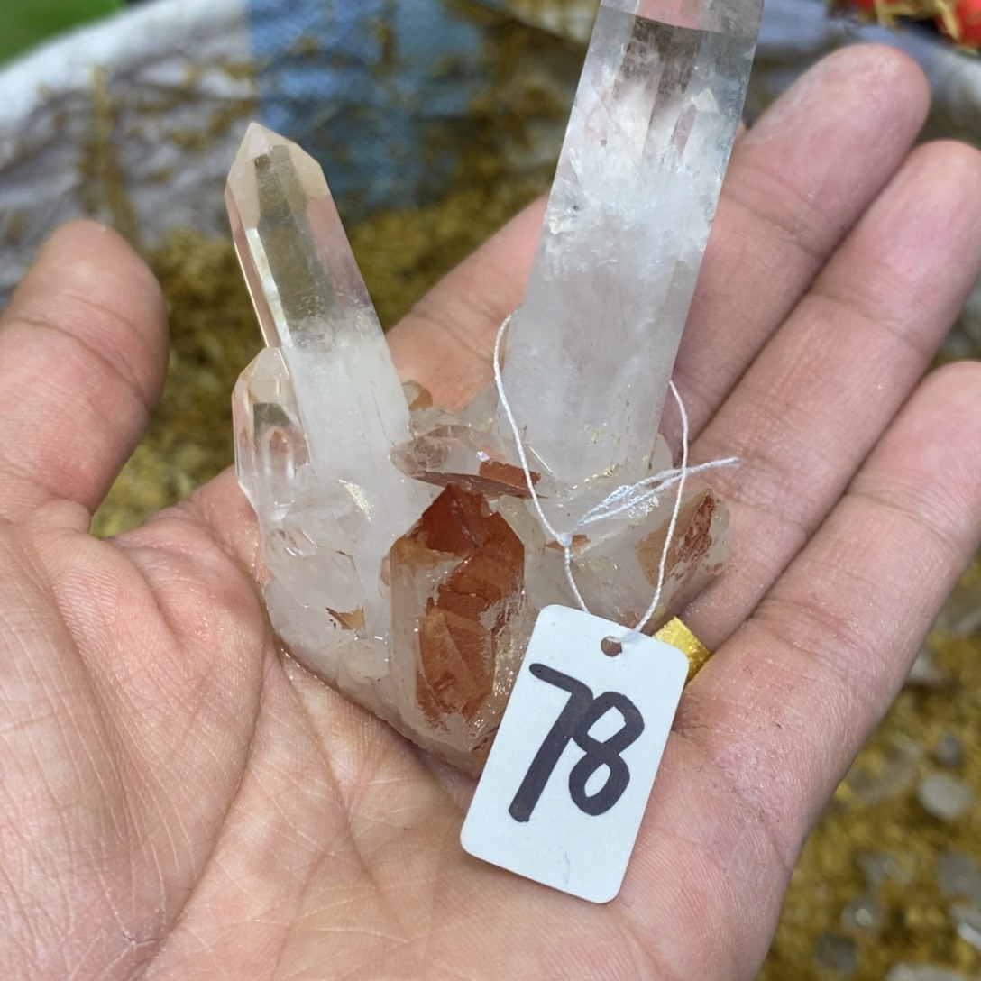 水晶水晶原石摆件未镶嵌?**?