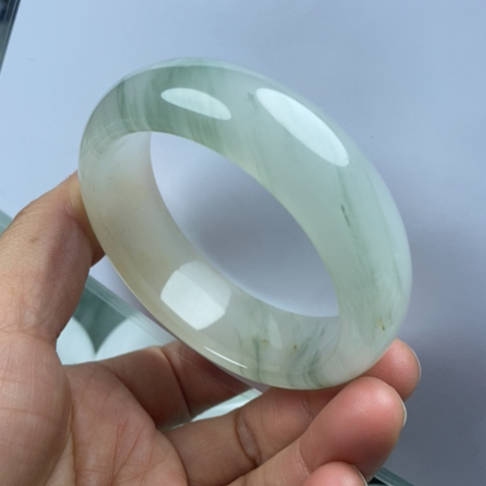 石英质玉（金丝玉）未镶嵌手镯