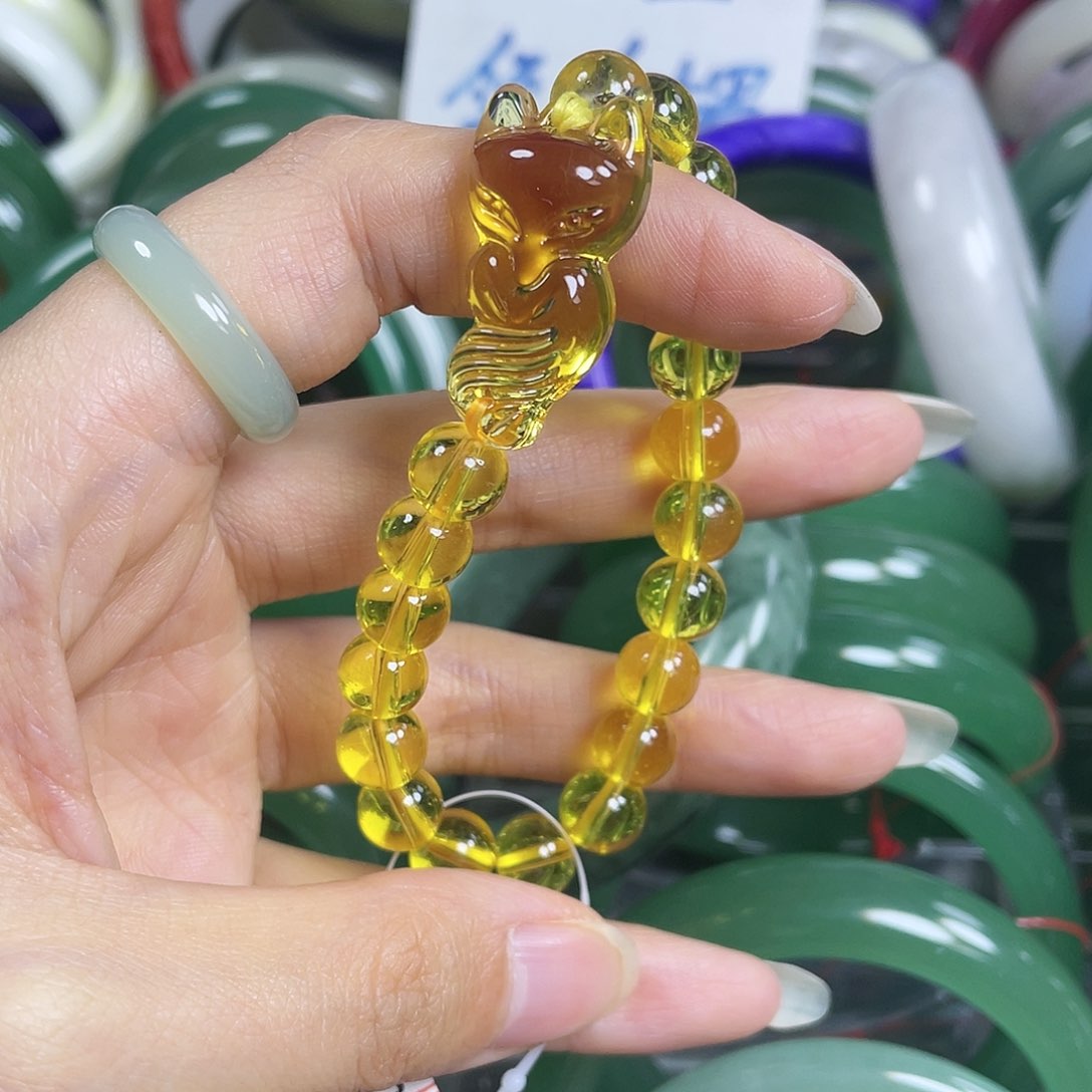 【闪购商品】石英质玉手镯未镶嵌