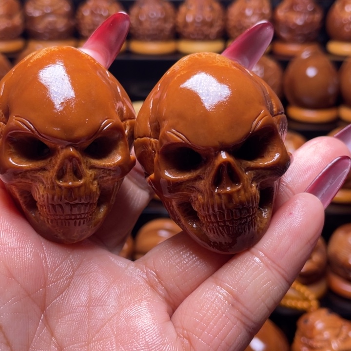 择***日橄榄核把件橄榄雕刻