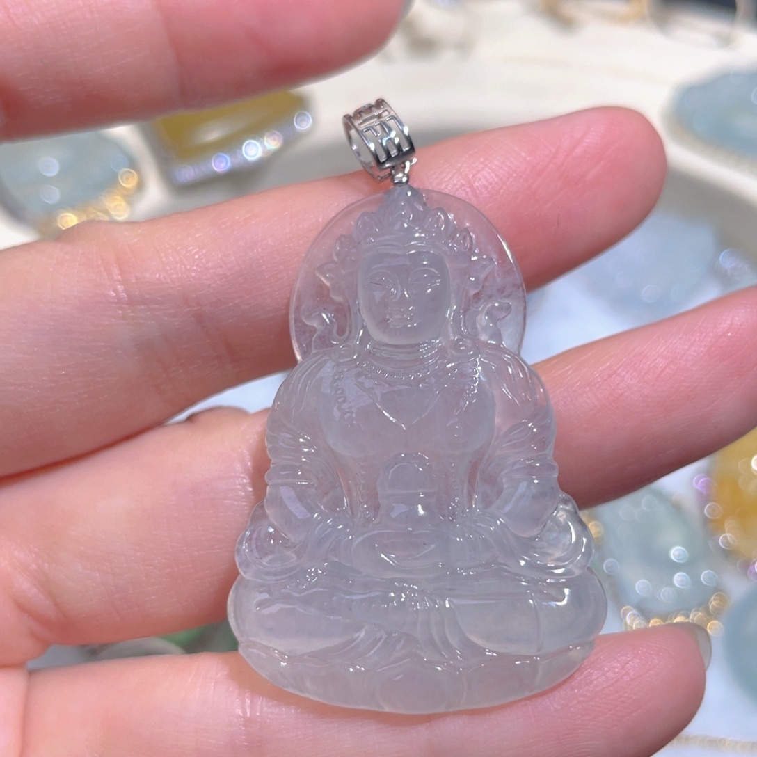 翡翠颈饰18K金镶嵌翡翠