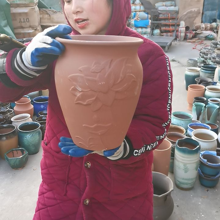 红陶口20高27瑕疵底裂