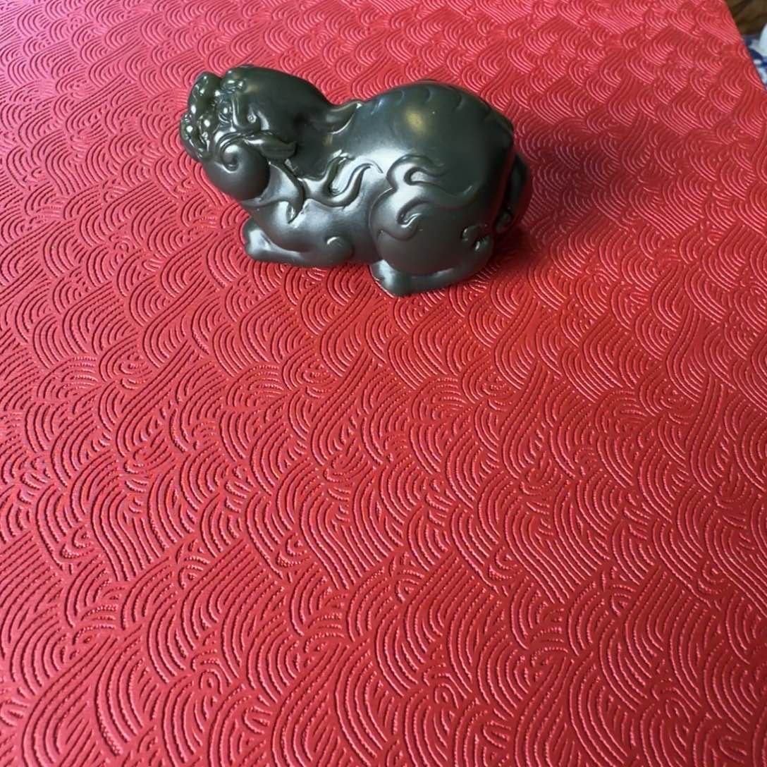 和田玉未镶嵌把件