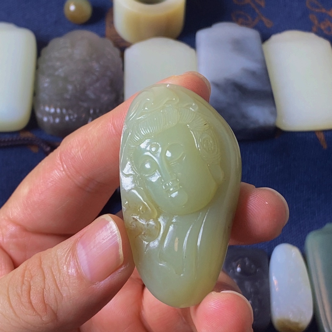 和田玉未镶嵌挂件