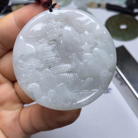 翡翠未镶嵌颈饰翡翠