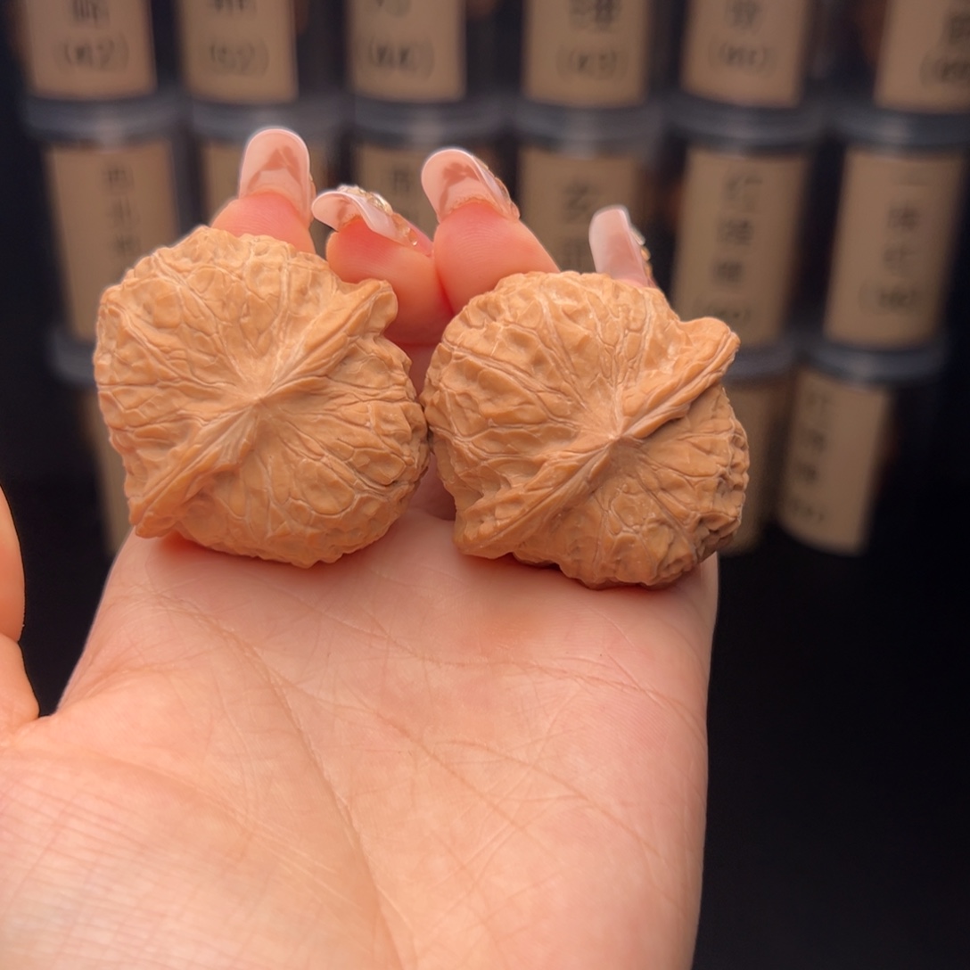 大***^吊坠文玩核桃南瓜墩