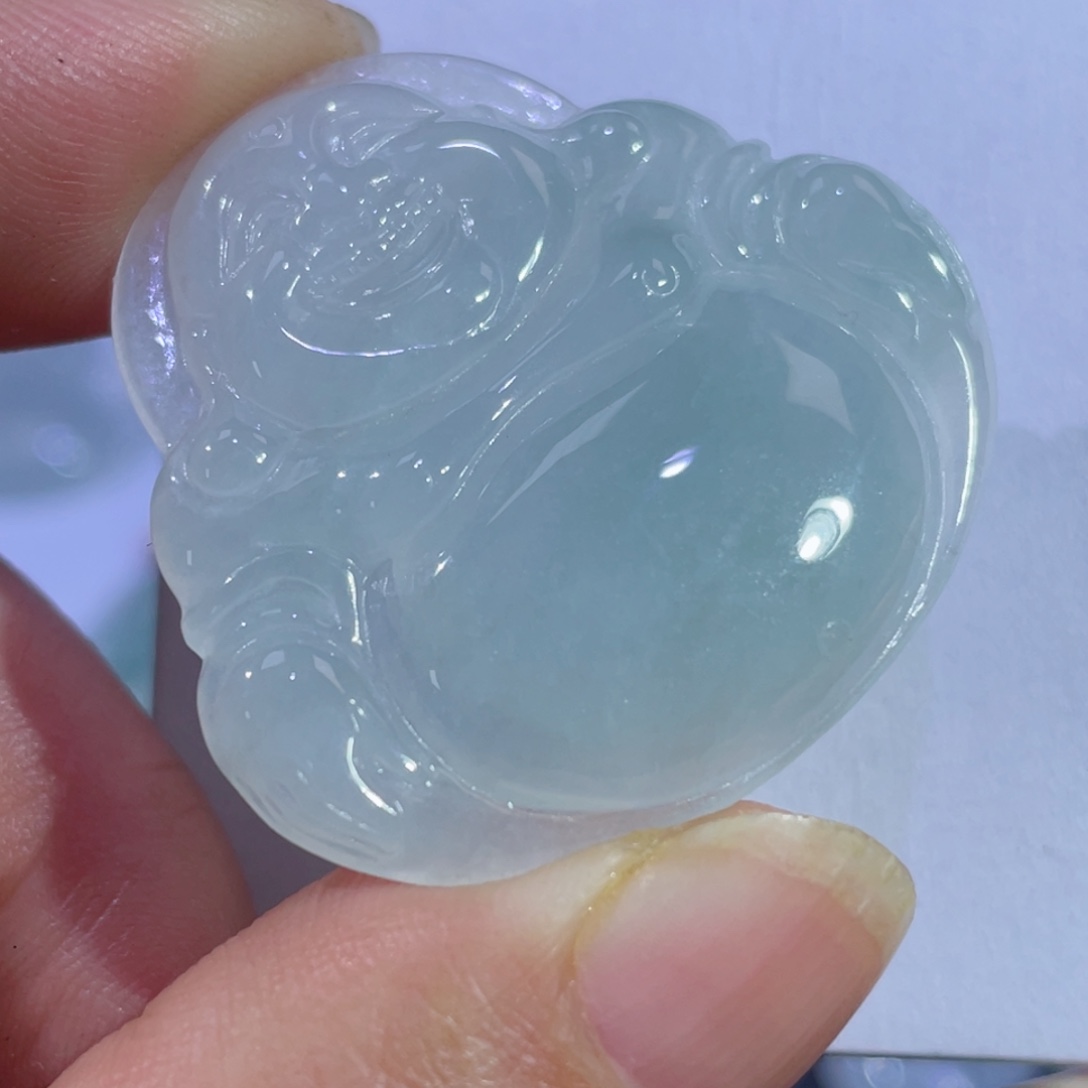 翡翠颈饰未镶嵌佛公