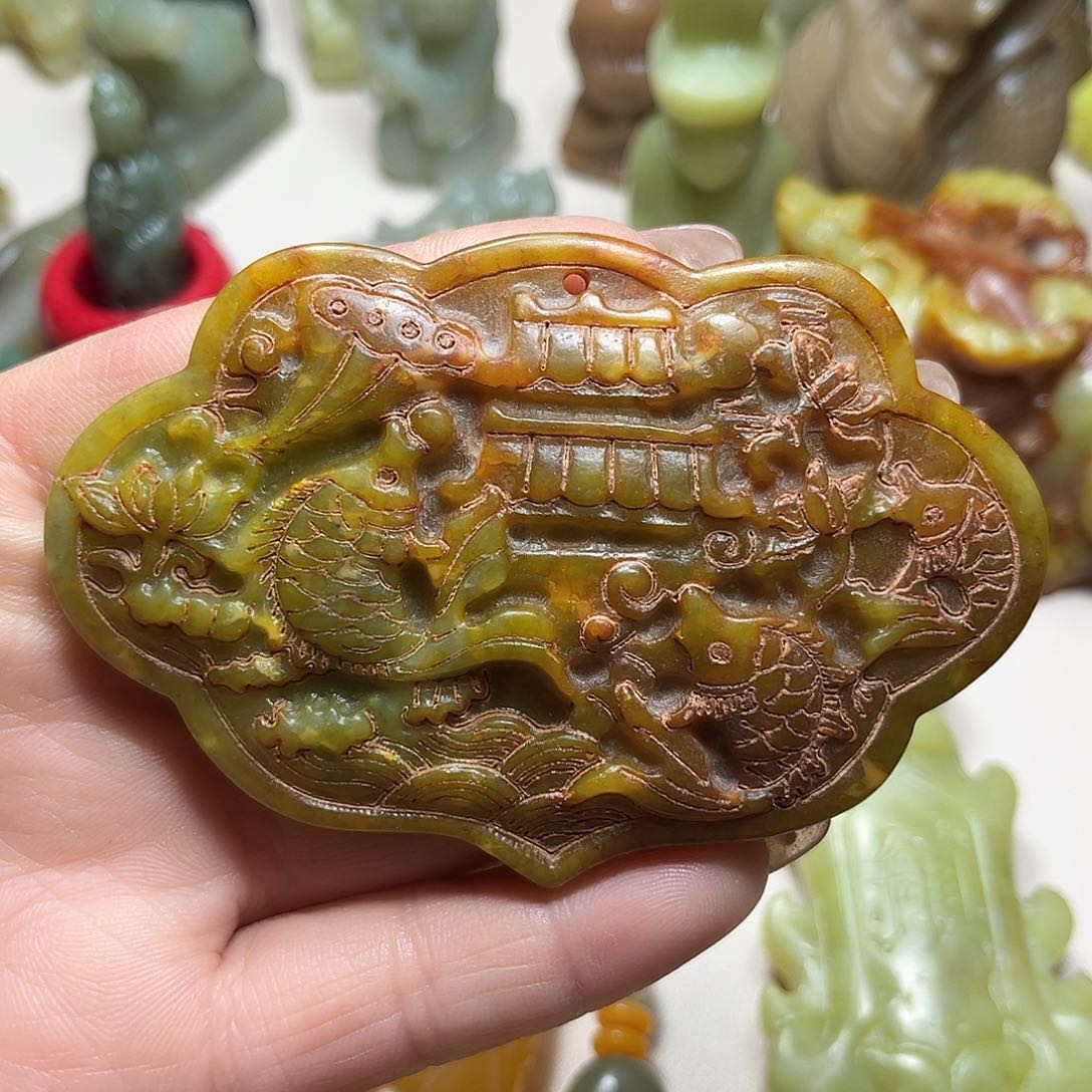 白玉菩提吊坠白玉菩提吊坠