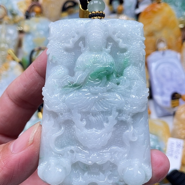 翡翠未镶嵌颈饰天然翡翠