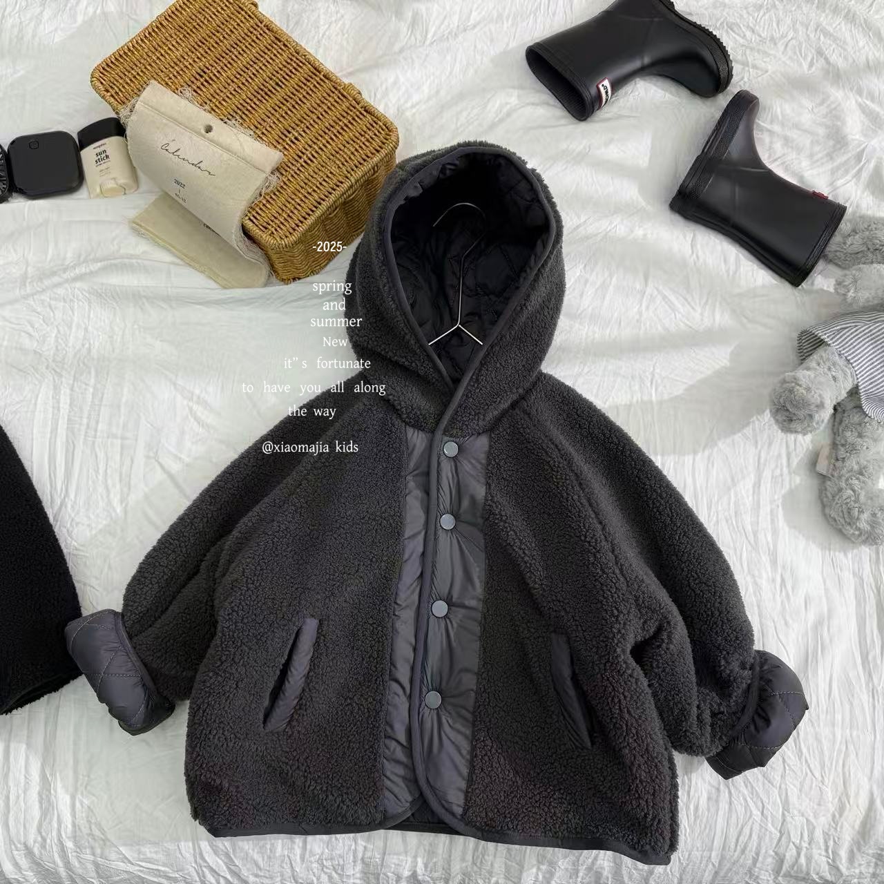 小马家2025冬季儿童连帽两面穿棉服D-6713保暖秋冬装二棉棉衣中性