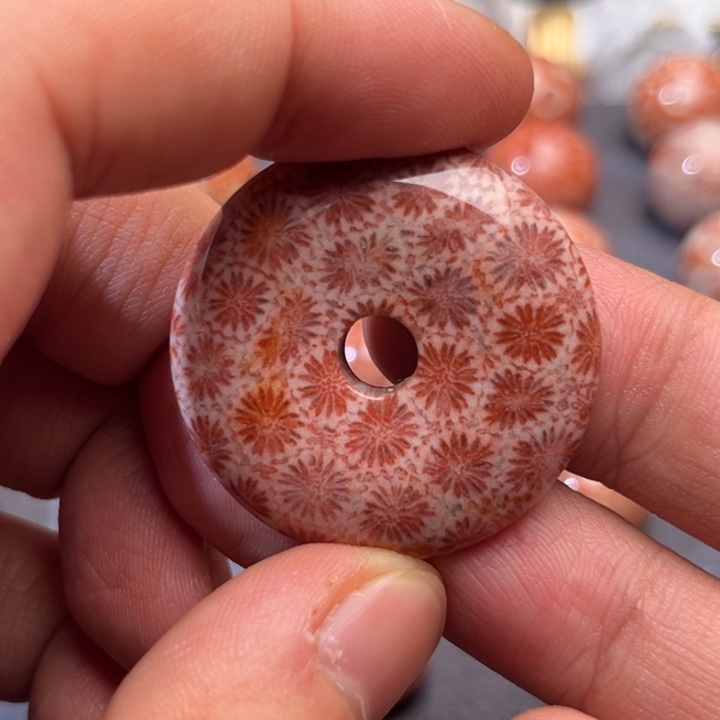 玛瑙/玉髓未镶嵌平安扣硅化玉