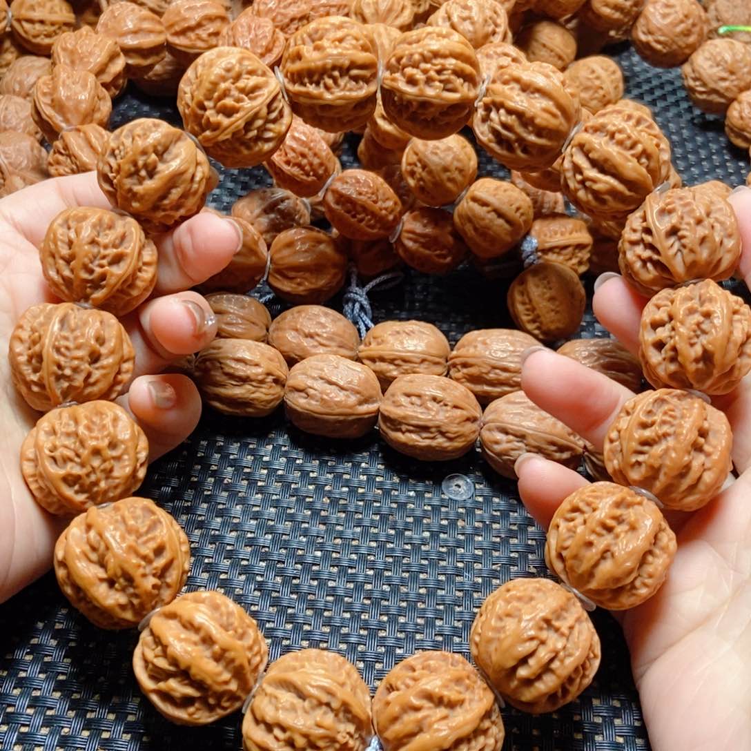 文玩核桃手串?***乱京八棱