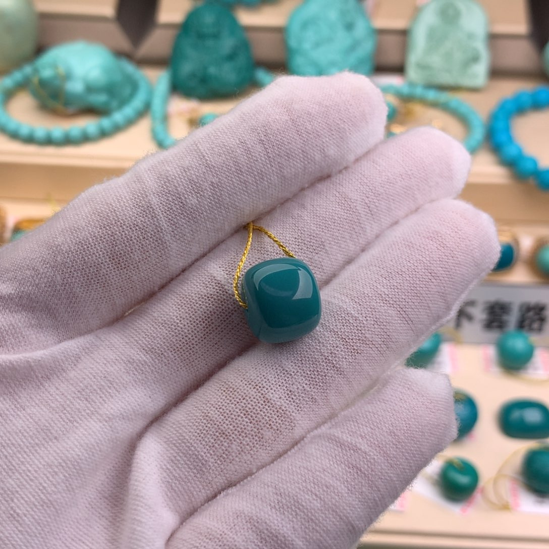 绿松石珠宝奇石未镶嵌12.8mm