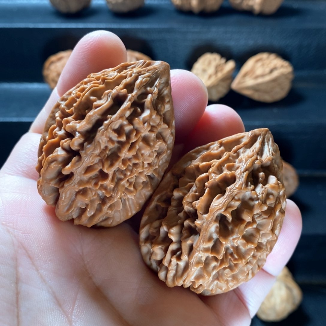 桃核把件山地招财鼠40