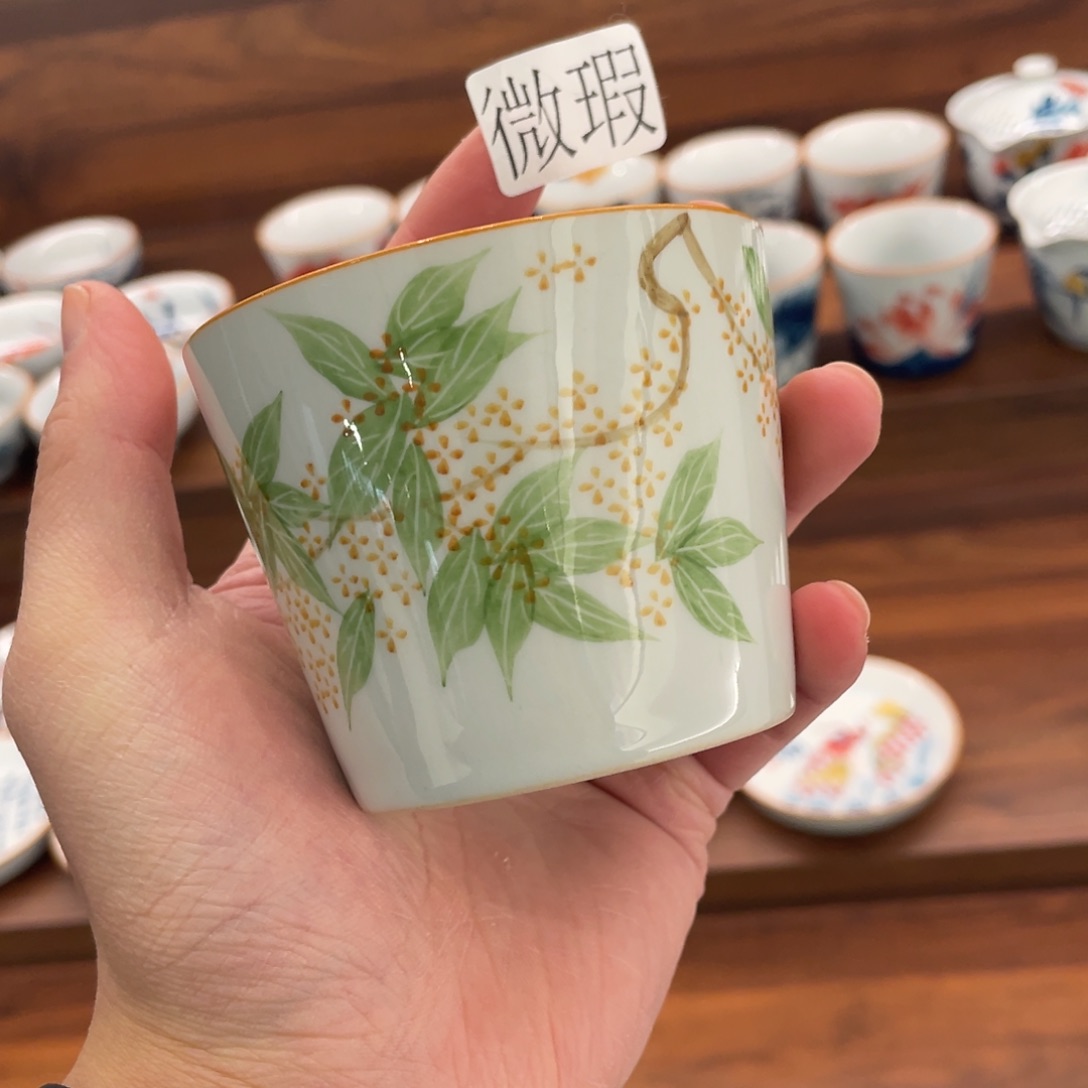 釉下手绘茶具微瑕