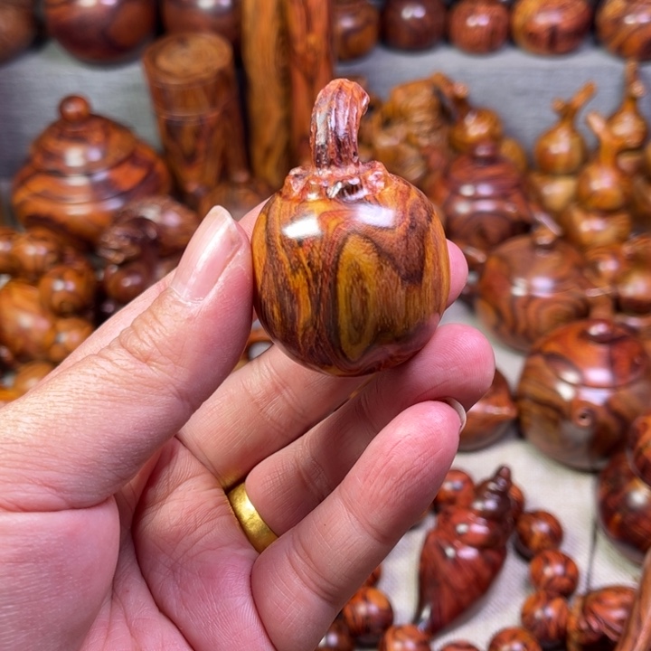 黄花梨/降香黄檀海南黄花梨油梨工艺品