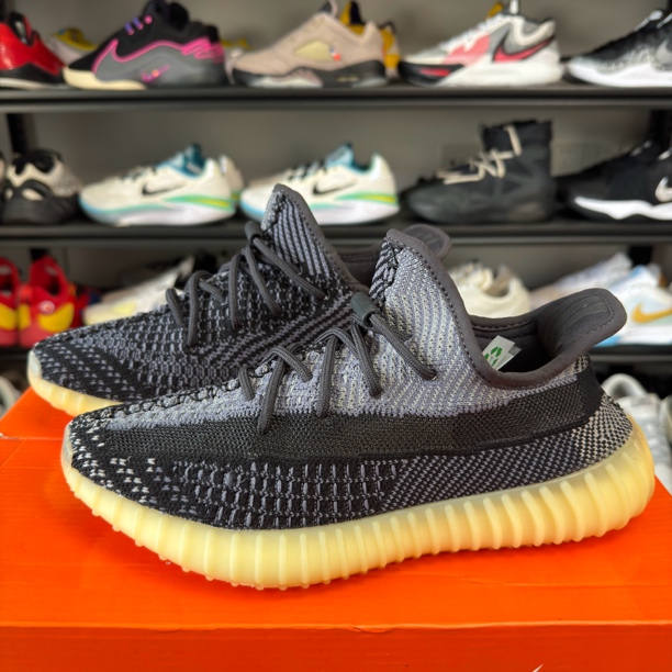 95新 maje 40.5码/椰子350黑芝麻休闲鞋非原盒使用个位数非原鞋垫