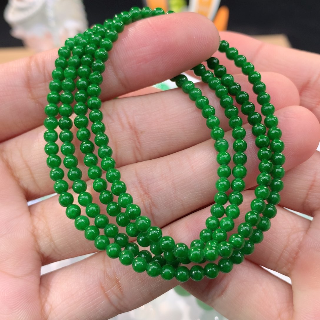 翡翠手链未镶嵌翡翠