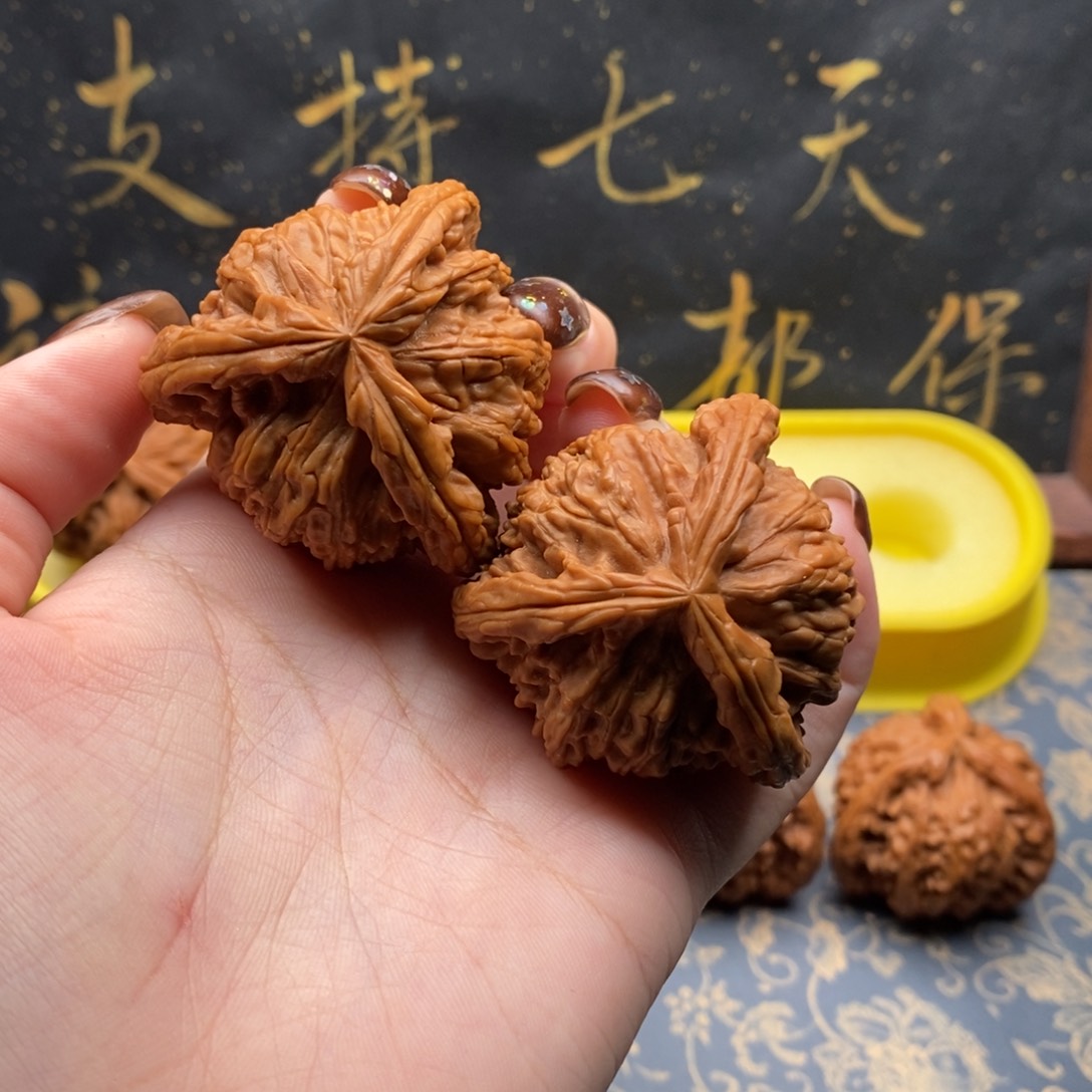 吊坠文玩核桃你**吧白狮子