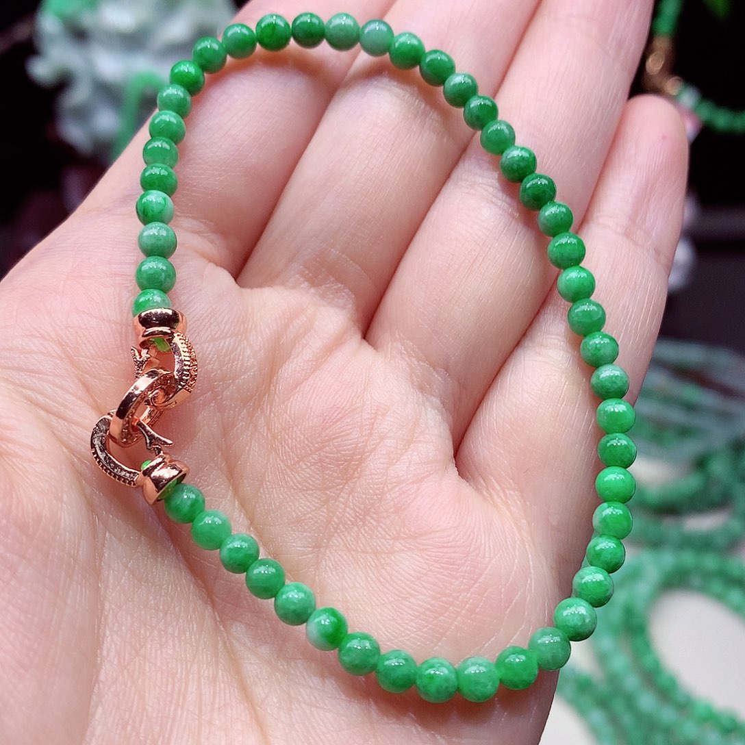 翡翠未镶嵌手链翡翠