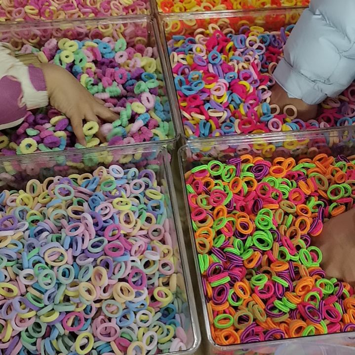 布艺非金属儿童拇指彩虹小发绳 
