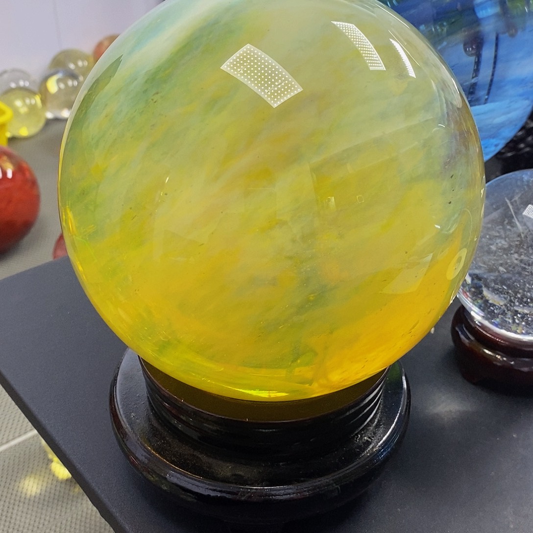 嘻****石材16.4厘米黄水摆件