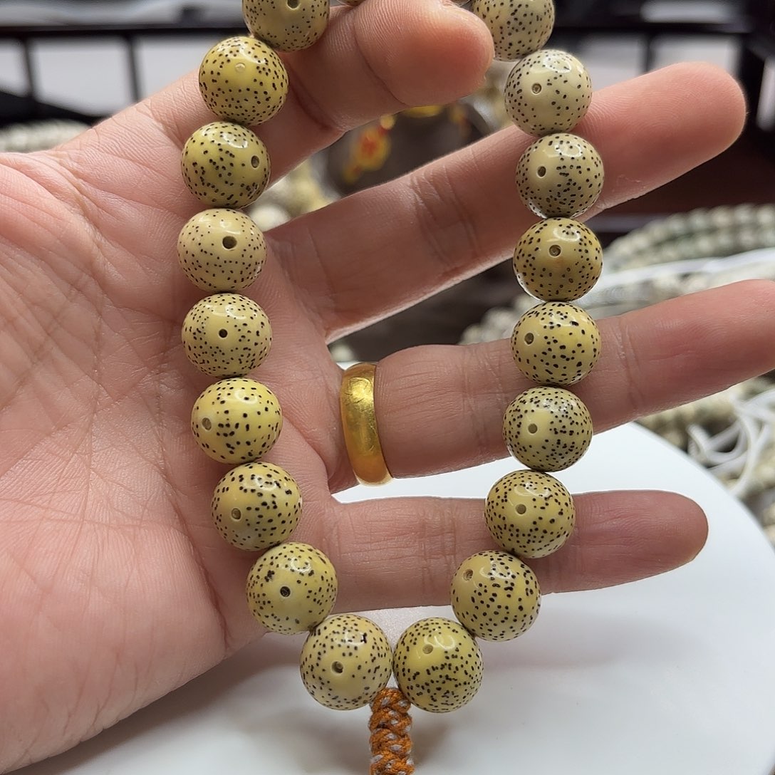 手串星月菩提13龙蛋大留白