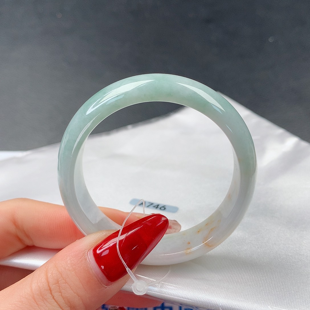 翡翠手镯未镶嵌6正47