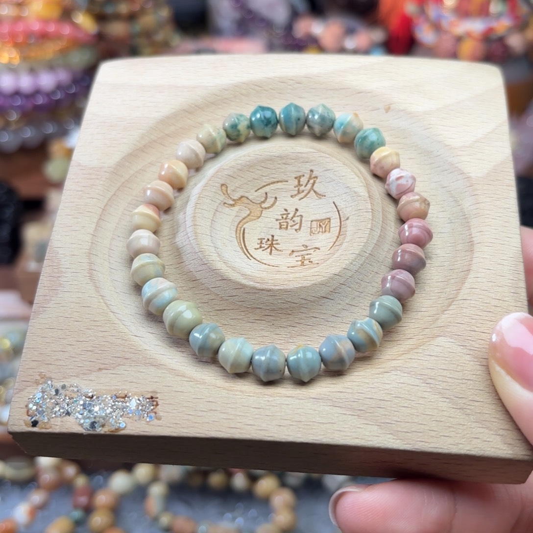 石英质玉未镶嵌珠宝半成品