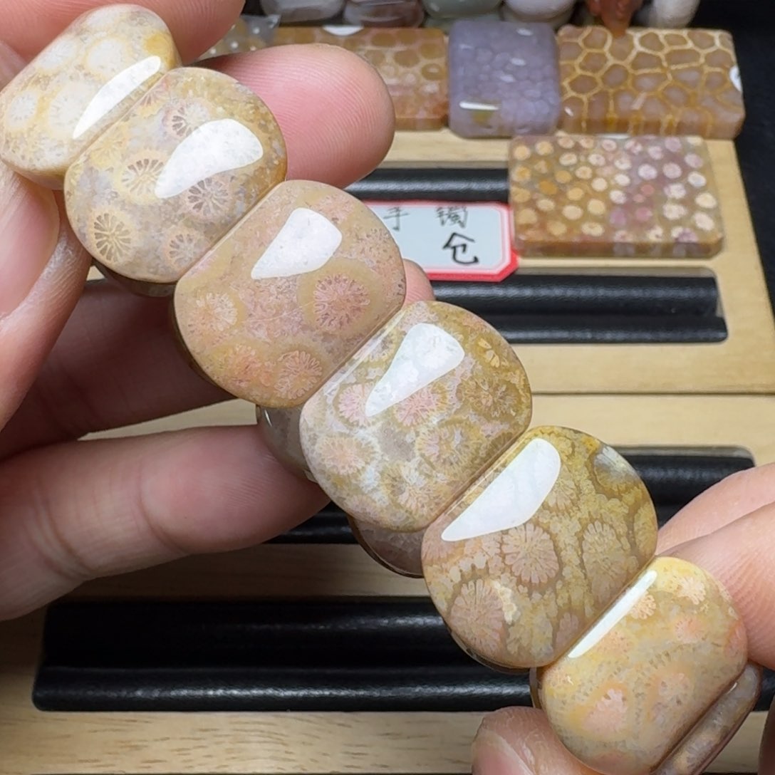 硅化玉纯天然色有机玉石未镶嵌