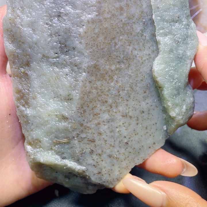 和田玉未镶嵌珠宝半成品