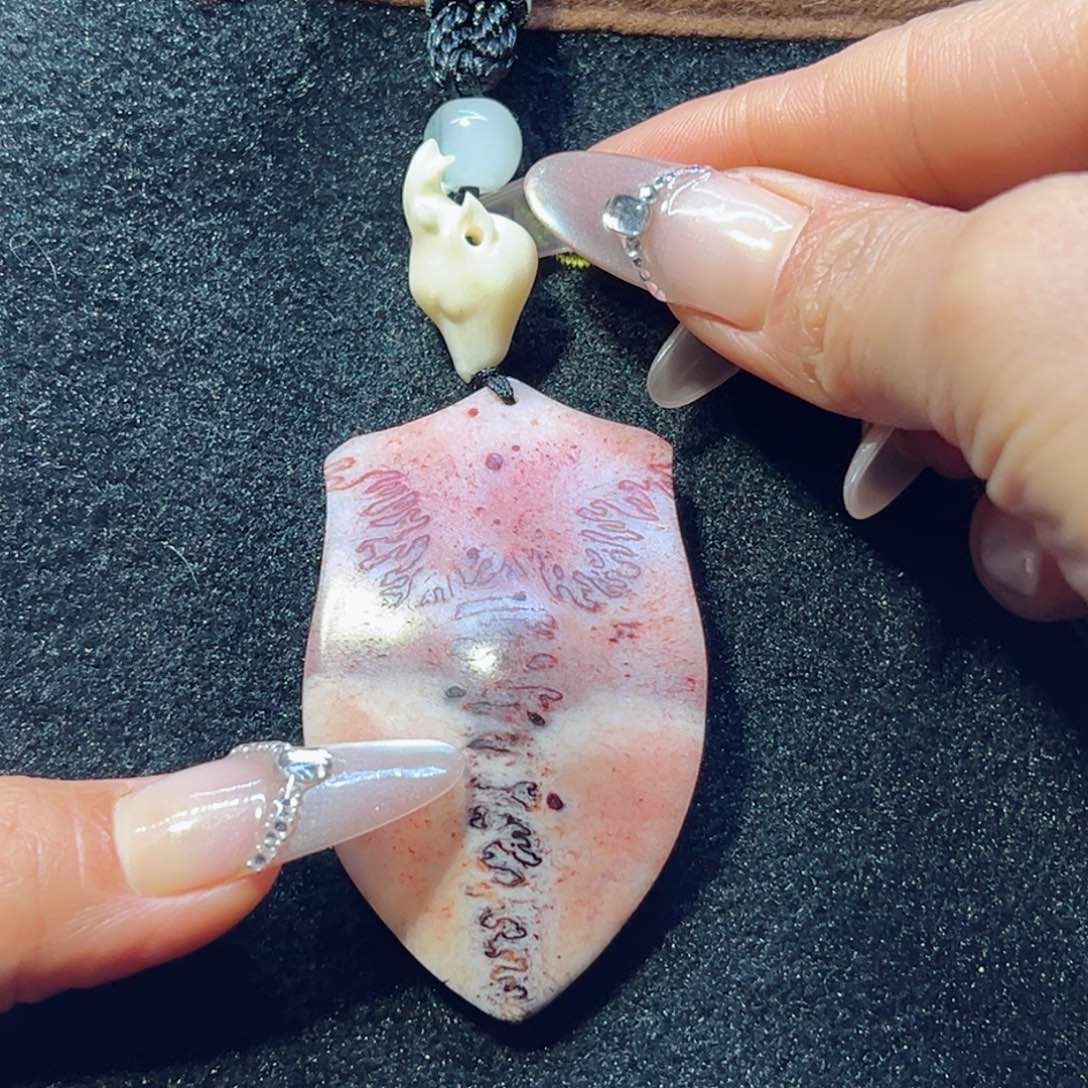 鹿骨把件鹿骨材质