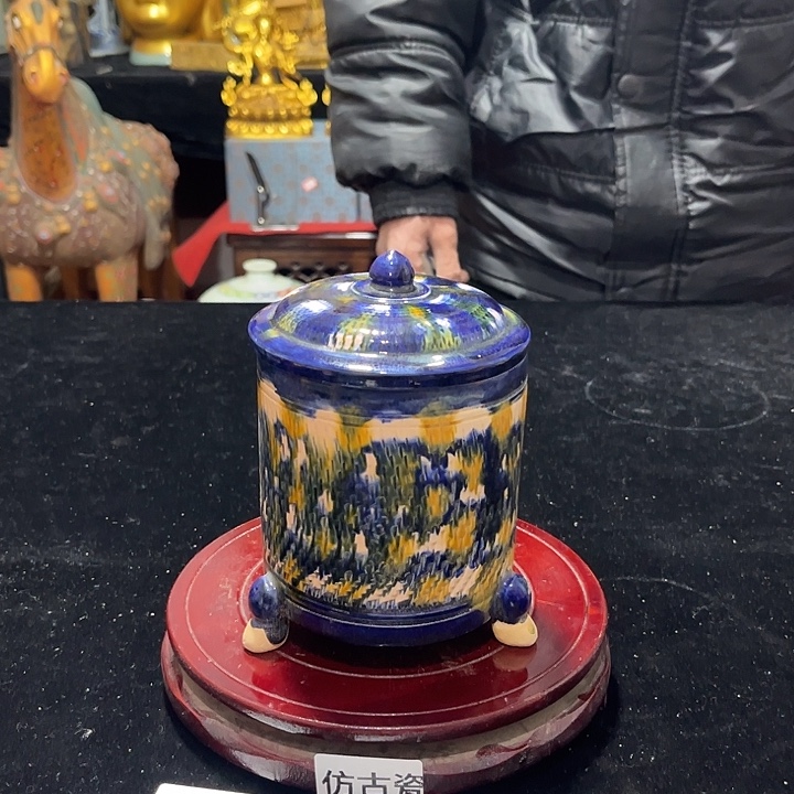 瓷片漂亮漂亮。      漂亮。 漂亮