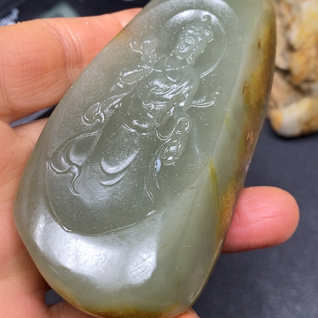 和田玉未镶嵌挂件