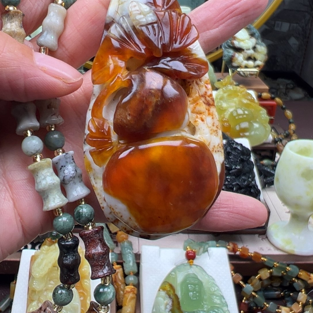 岫玉未镶嵌挂件挂件