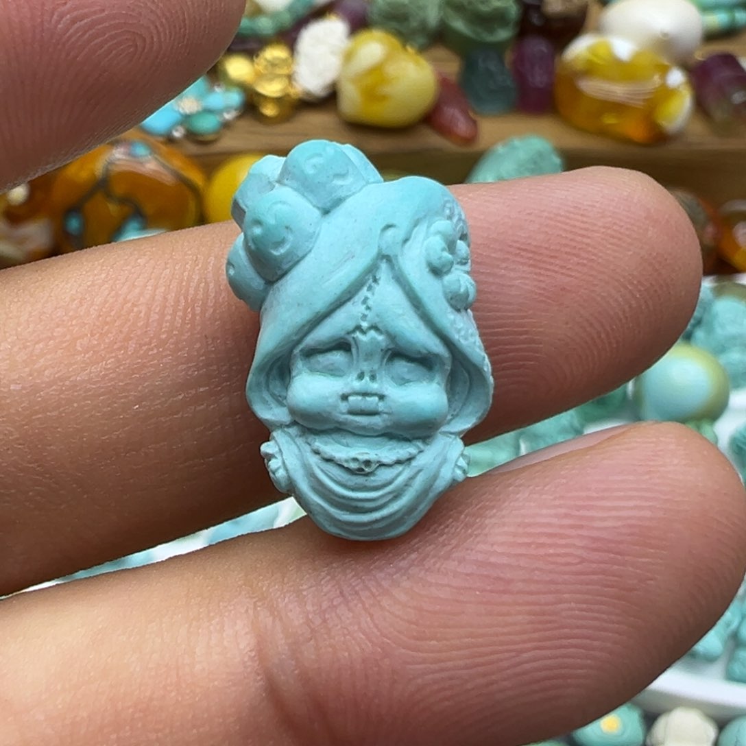 绿松石颈饰未镶嵌