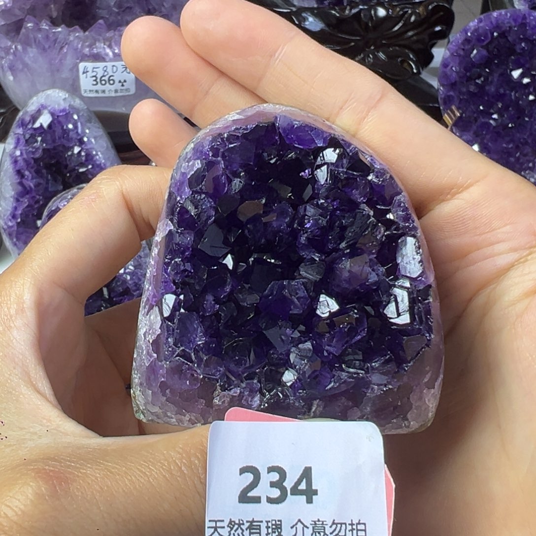 未镶嵌水晶大型摆件（非配饰）M***y