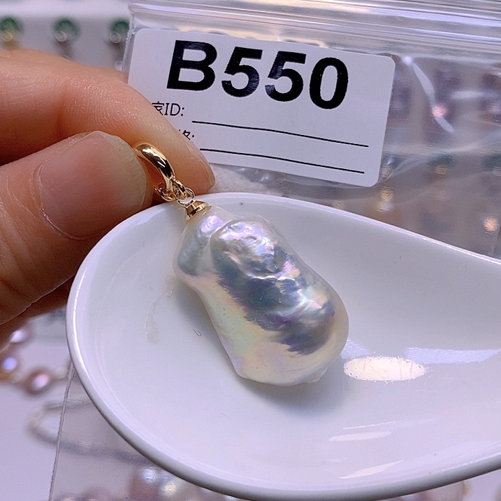 颈饰未镶嵌淡水珍珠