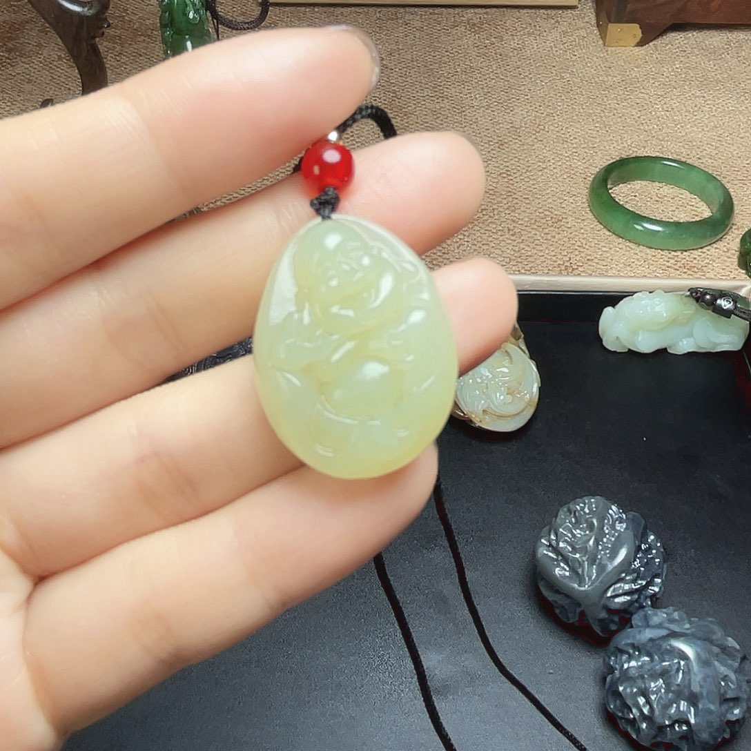 和田玉未镶嵌挂件